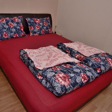 Apartman Ana Becej Luaran gambar