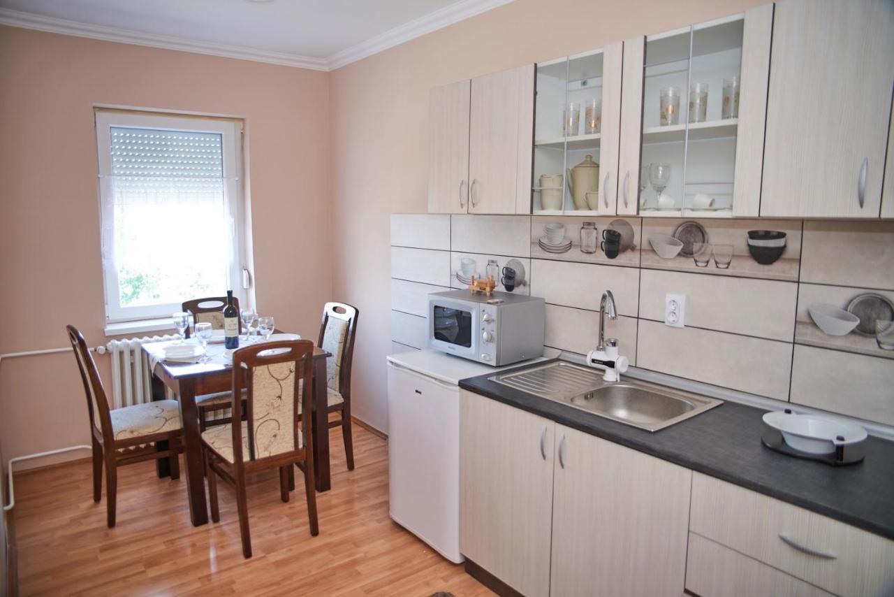 Apartman Ana Becej Luaran gambar